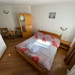 Pontica Quarto em Acomodações Particulares *